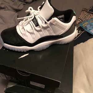 Air Jordan Retro 11